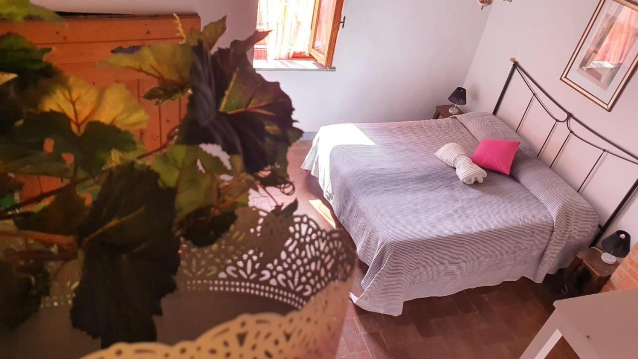 Agriturismo Il Pillone Montecatini Terme Bagian luar foto