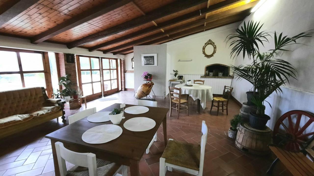 Agriturismo Il Pillone Montecatini Terme Bagian luar foto